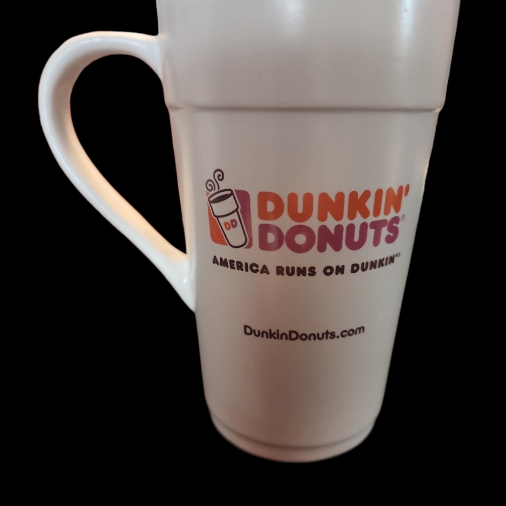 New 2013 Ceramic Dunkin Donuts Mug